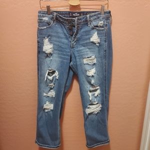 Hollister ripped cropped boyfriend jeans